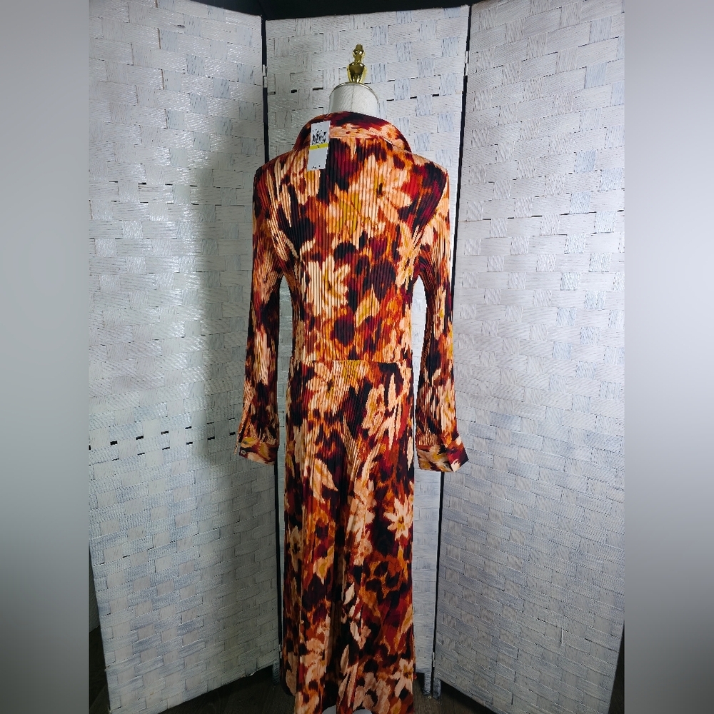 Elle Autumn Floral Dress - Picture 4 of 9